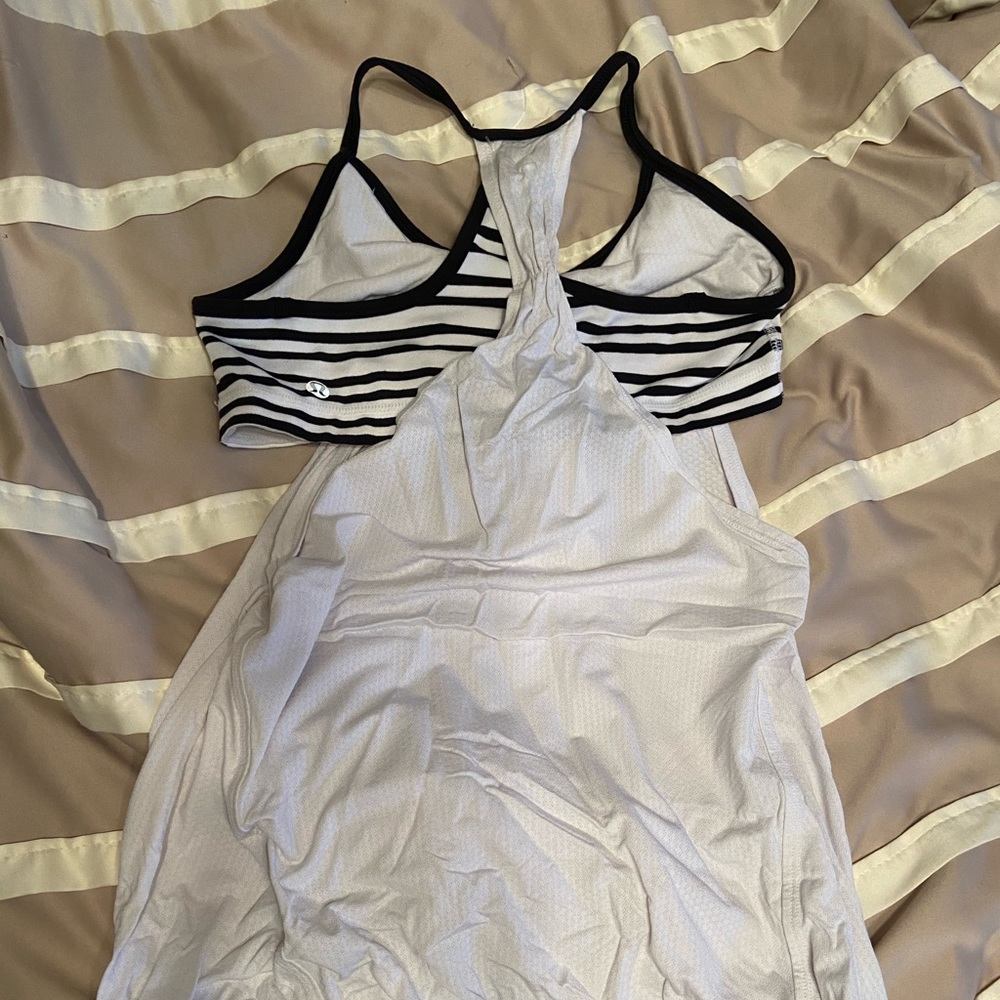 Lululemon tank